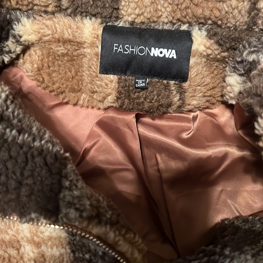 fluffy jacket - Picture 2 of 2